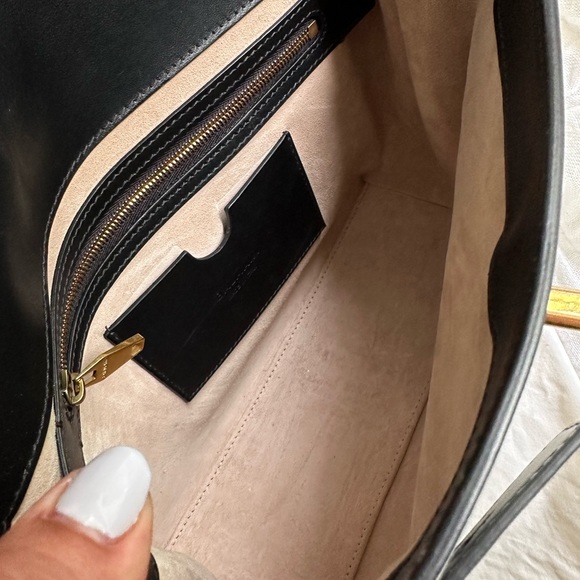 Balmain, white leather off shoulder or Crossbody bag. - Picture 14 of 16